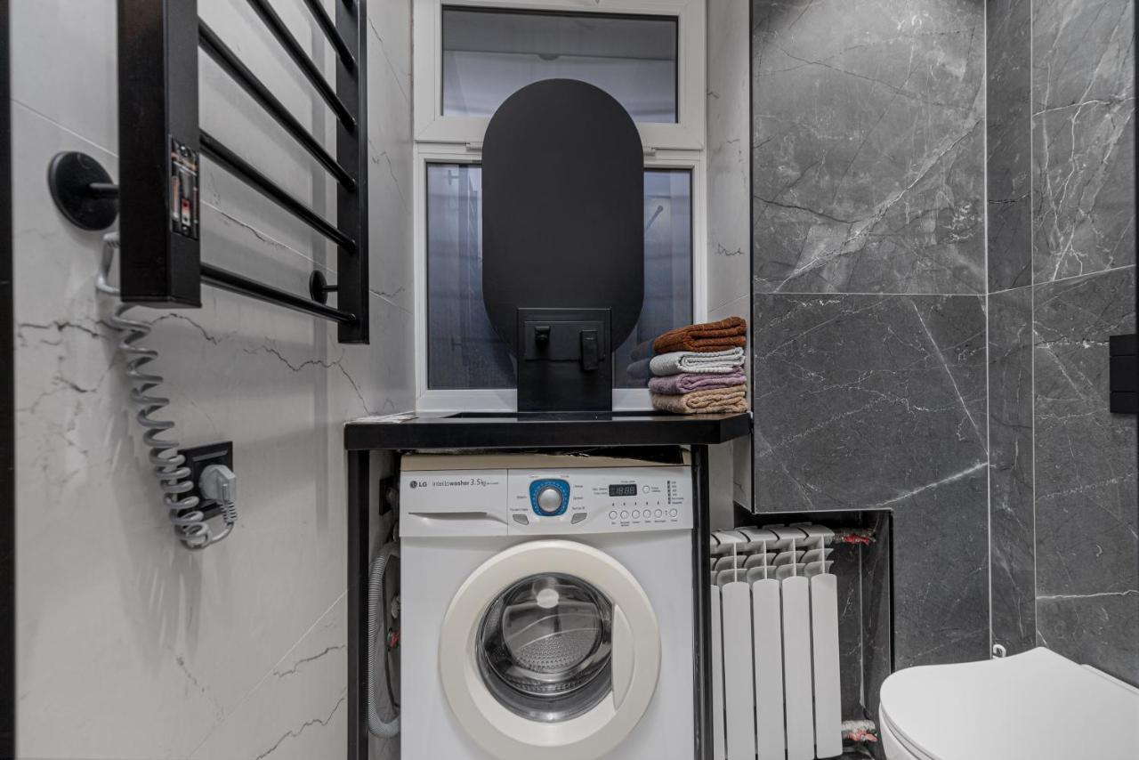 Bloody Lisa Design Apartment Oldenburg Bagian luar foto
